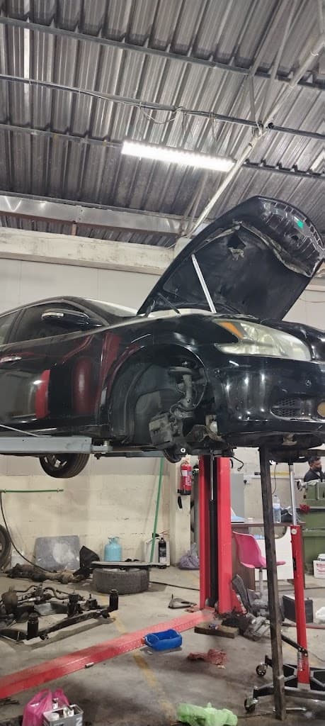 DXB Mechanic -Auto Repairing Services