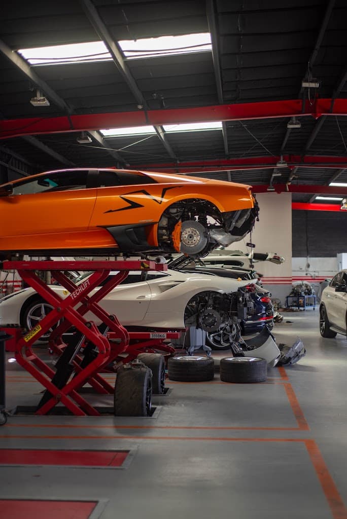 Top Notch Garage - Auto Mechanical, Electrical, Oil Service, Tyre Shop & More...!