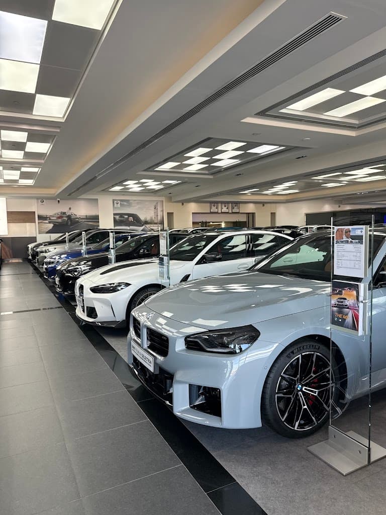 BMW Showroom Matar Sales BMW & Mini Abu Dhabi Motors