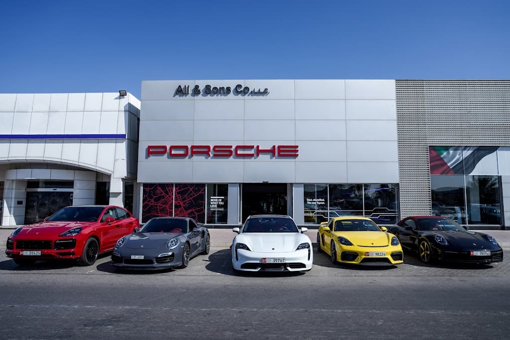 Porsche Centre Al Ain - New Cars Showroom