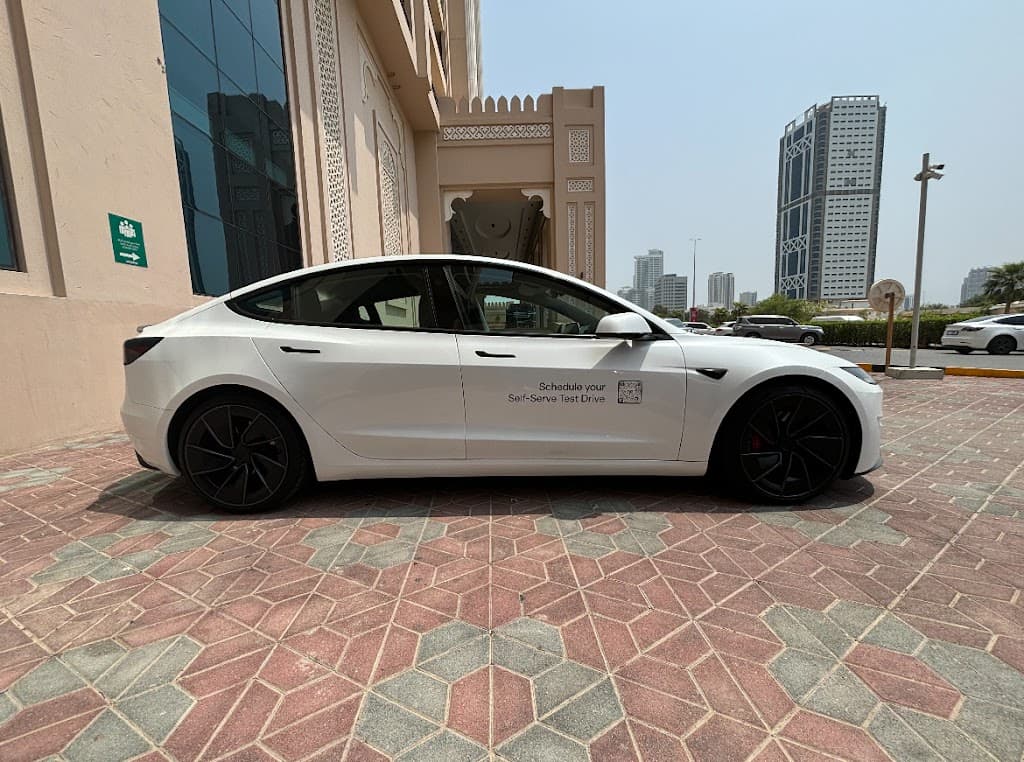 Fujairah - Tesla Self-serve Remote Test Drive